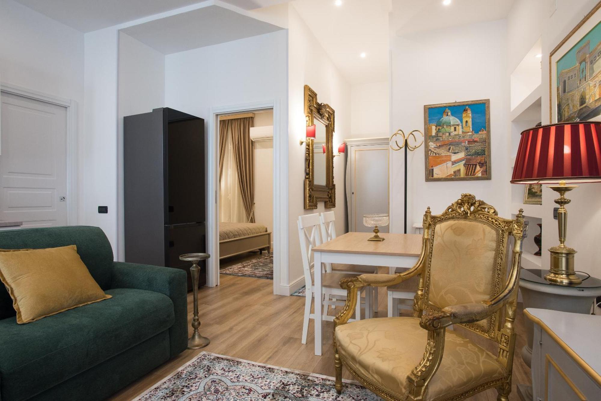 Apartment In The City Centre Кальярі Екстер'єр фото