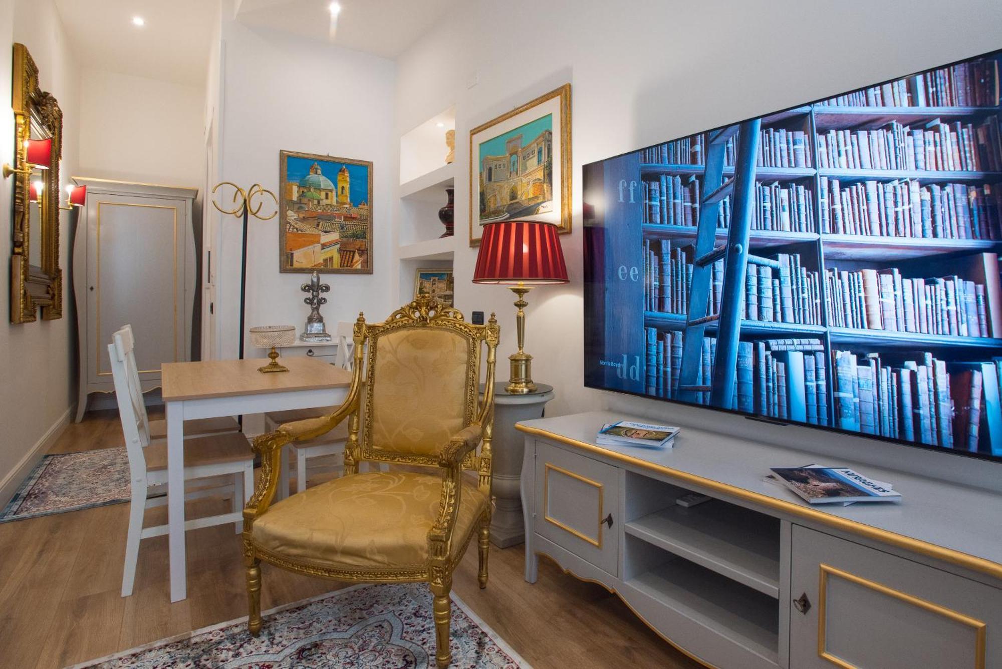 Apartment In The City Centre Кальярі Екстер'єр фото